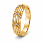 Anti-Tarnish Ribbed Chevron Pave Band Ring - NK Creation